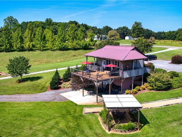 Commercial for sale in Yadkinville, Yadkin County