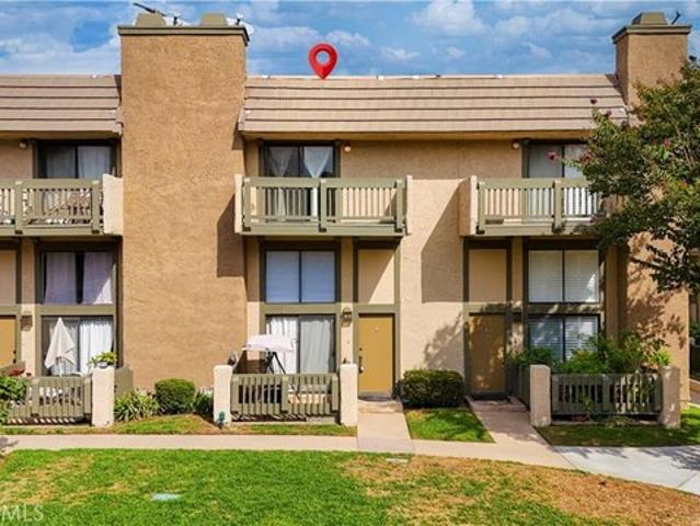 Condo for sale in Duarte, California