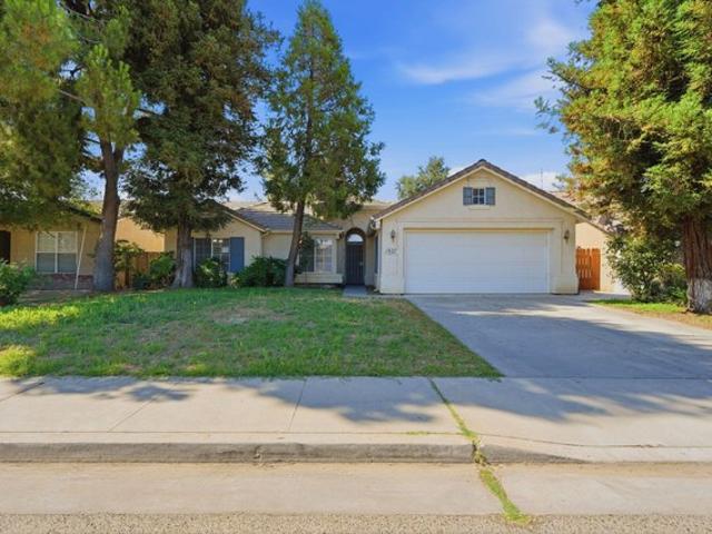 House for sale in Tulare, California