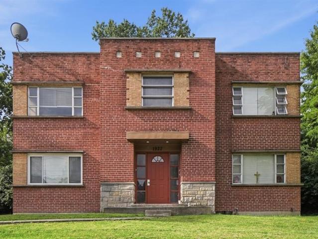 House for sale in Roselawn, Ohio