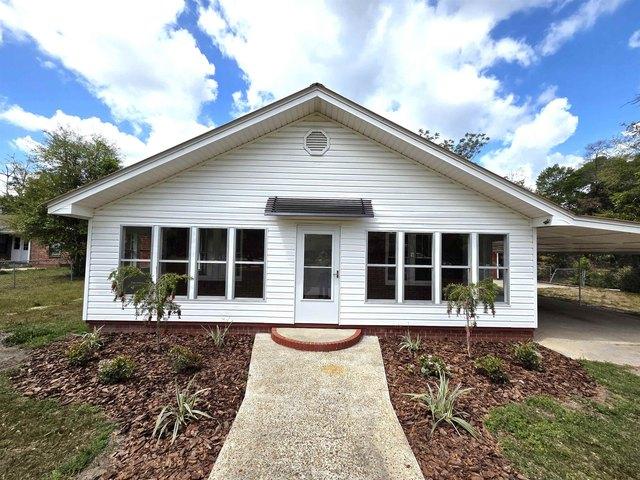 House for sale in Bristol, Florida