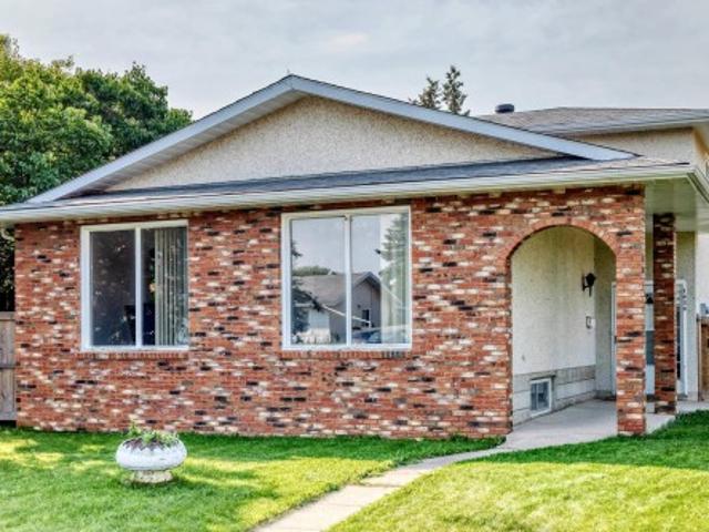 House for sale in Wedgewood, Alberta