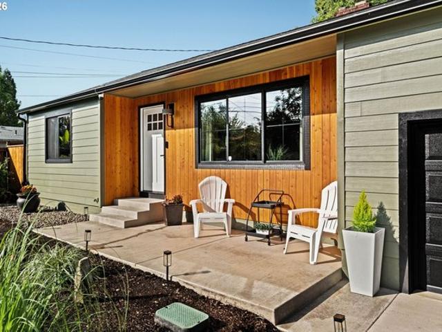 House for sale in Eugene, Lane County