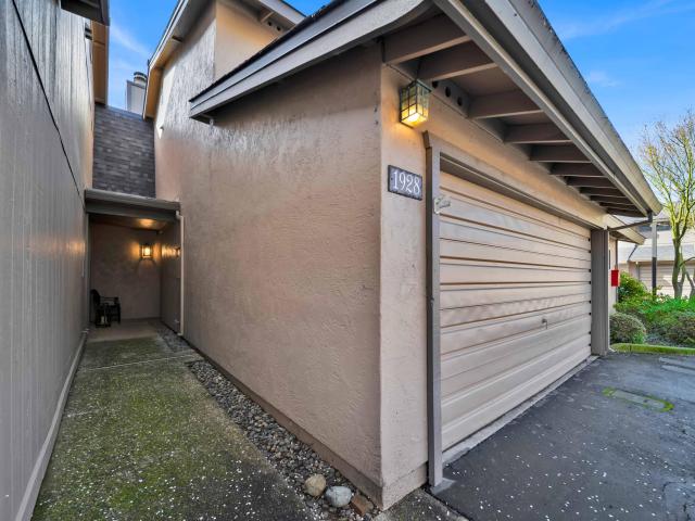 Condo for sale in Shasta, California