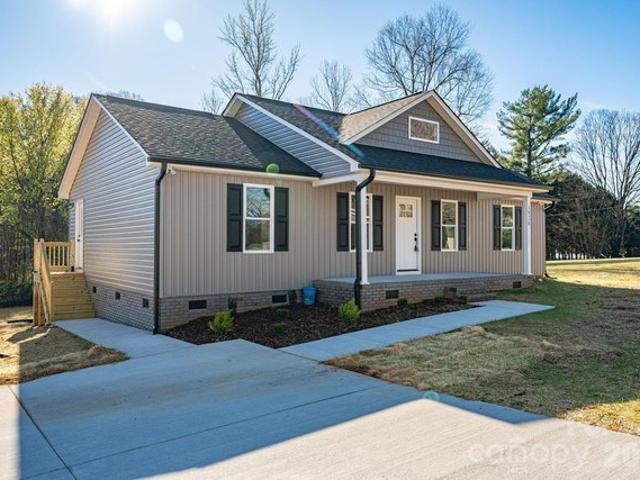House for sale in Lincolnton, North Carolina