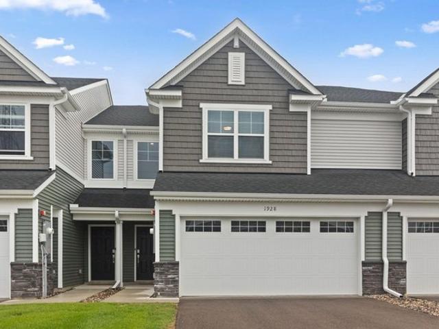 Townhouse for sale in Shakopee, Minnesota