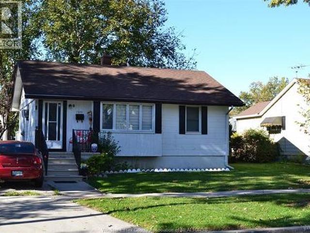 House for sale in East Windsor, Windsor