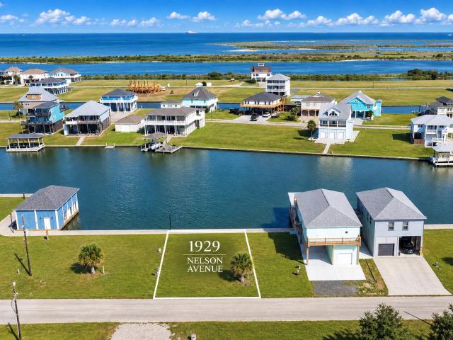 Land for sale in Port Bolivar, Texas