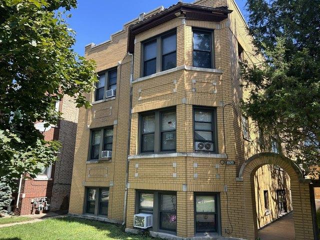 House for sale in Berwyn, Cook County