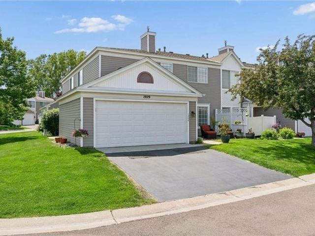 Townhouse for sale in Burnsville, Minnesota