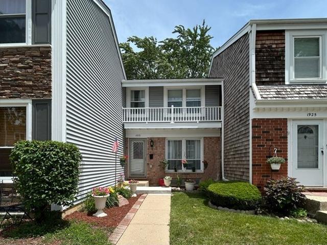 Townhouse for sale in Hoffman Estates, Illinois