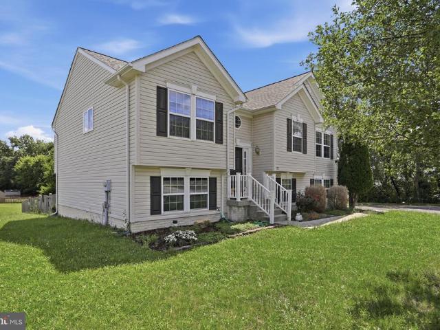 House for sale in Hedgesville, West Virginia