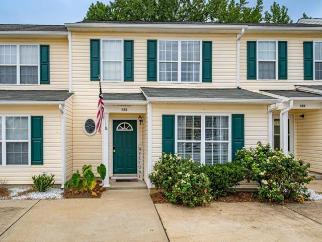 Townhouse for sale in Bunnlevel, North Carolina