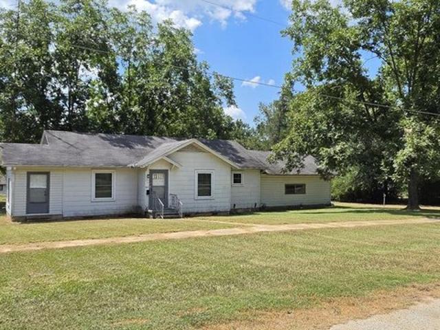 House for sale in Shelby, Texas