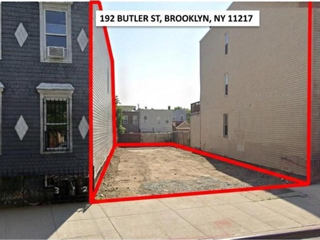 Land for sale in Arverne, New York