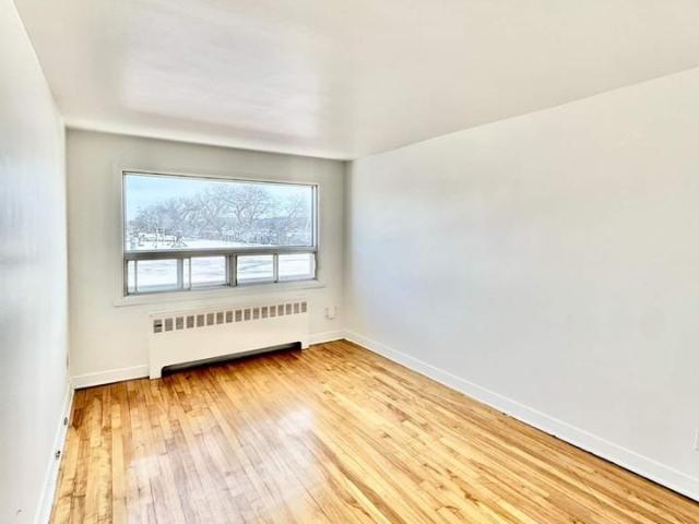 Apartment for rent in St. Leonard's, Quebec