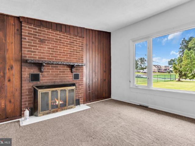 House for sale in Quaker Gardens, Hamilton Township