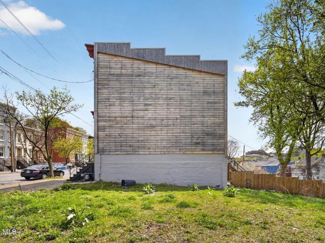 House for sale in Albany, New York