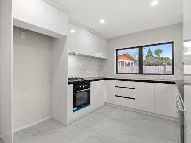 House for sale in Papakura