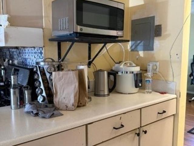 Condo for sale in Edison, New Jersey