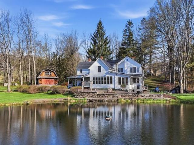 House for sale in Equinunk, Pennsylvania