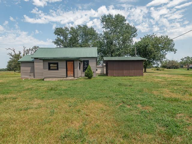 House for sale in Barry, Missouri