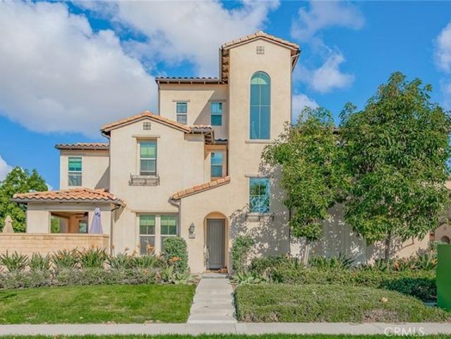 Condo for sale in Foothill Ranch, California