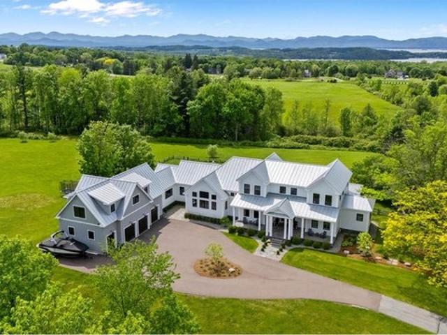House for sale in Shelburne, Vermont