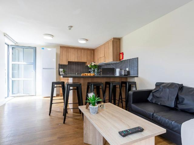 Apartment for rent in Cumberland Basin, Bristol