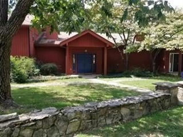 Condo for sale in Eureka Springs, Carroll County