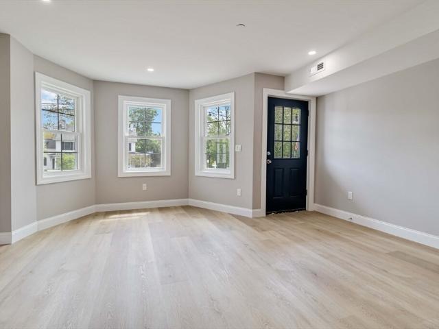 Townhouse for rent in Medway