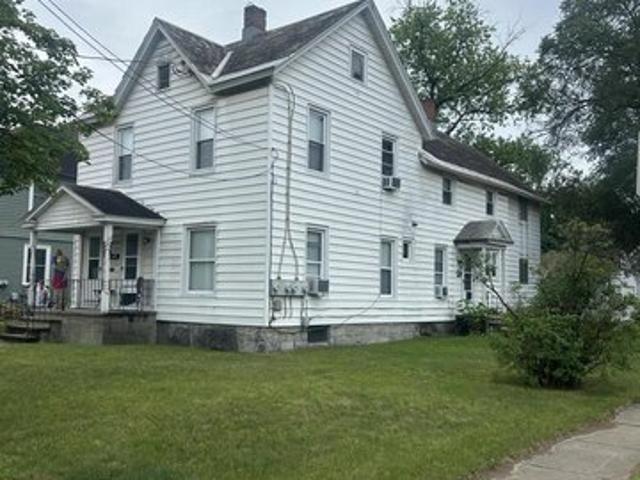 House for sale in Saratoga, New York