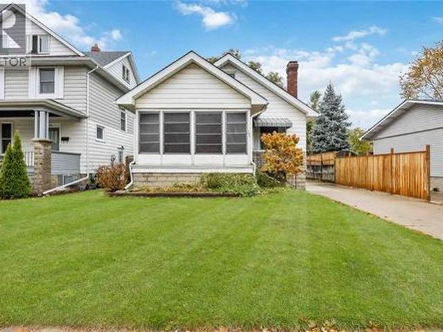 House for sale in Brights Grove, Ontario