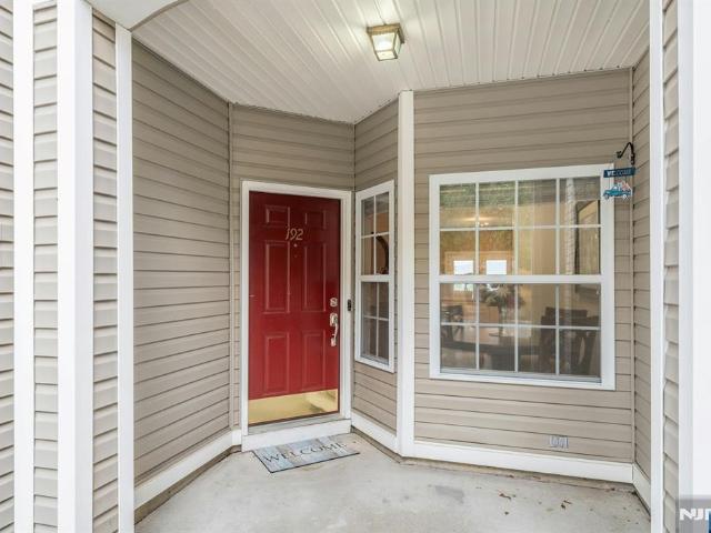 Townhouse for sale in Pompton Lakes