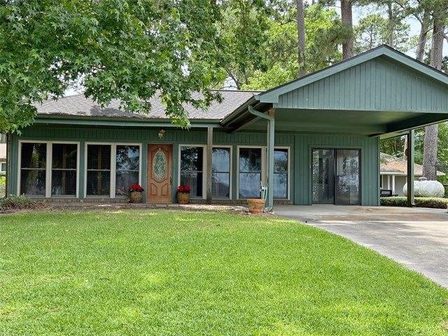 House for sale in Oakhurst, Texas