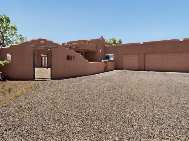 House for sale in Santa Fe, New Mexico