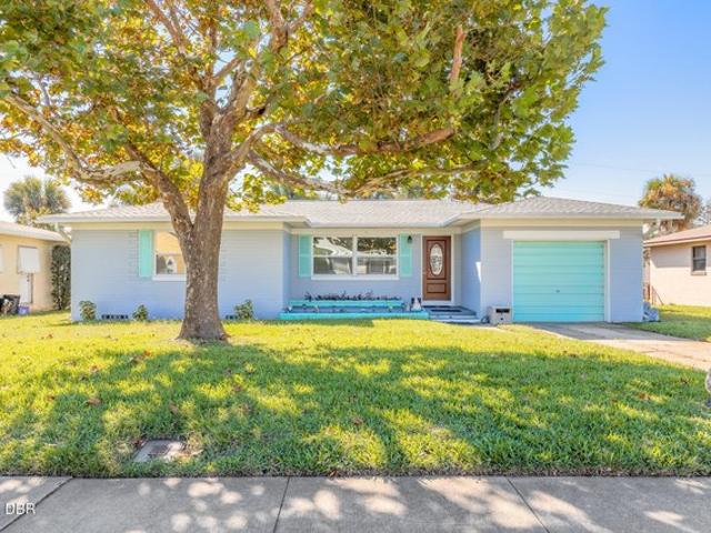 House for sale in Ellinor Village, Ormond Beach