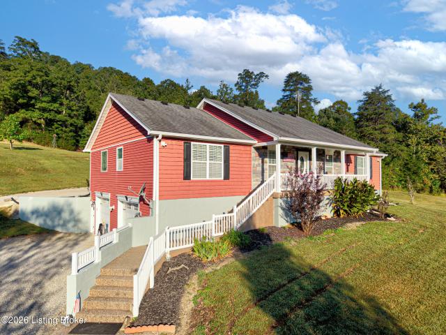 House for sale in Lebanon Junction, Bullitt County