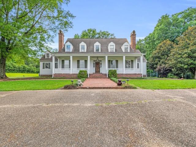 House for sale in Starkville, Mississippi