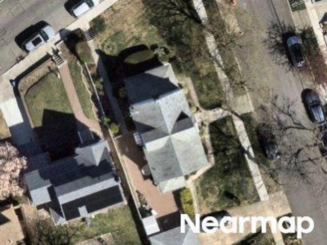 House for sale in Queens, Arverne
