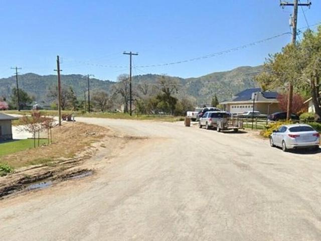 Land for sale in Tehachapi, California