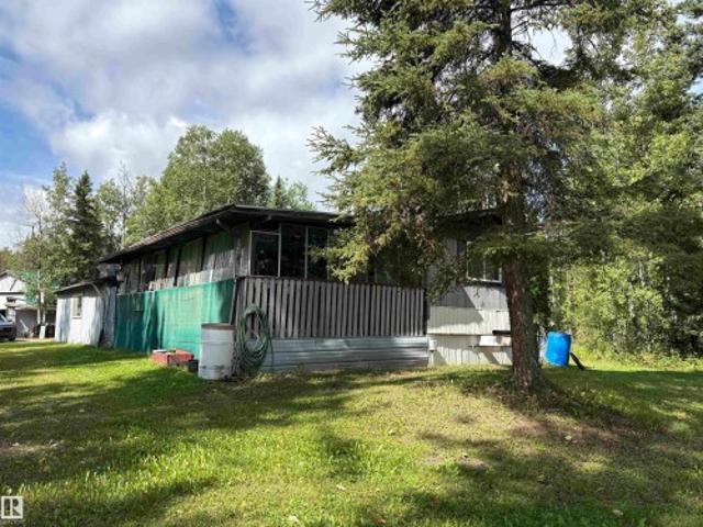 House for sale in Alberta