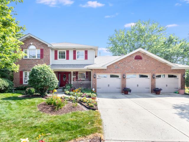 House for sale in Mokena, Illinois