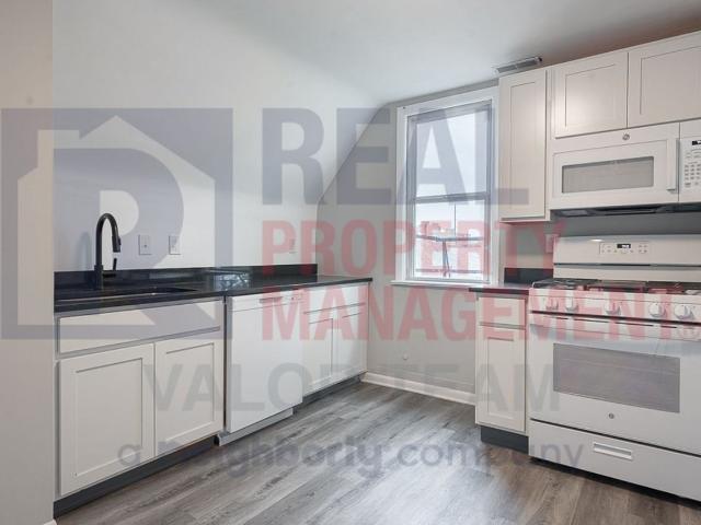 Apartment for rent in Little Italy, Cleveland