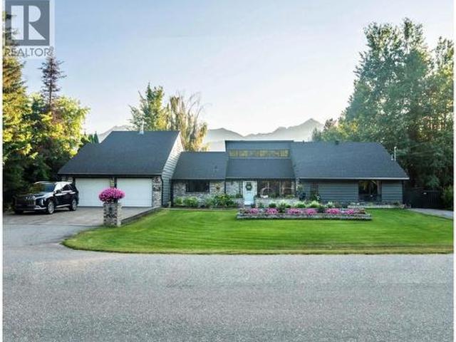 House for sale in Valemount, British Columbia