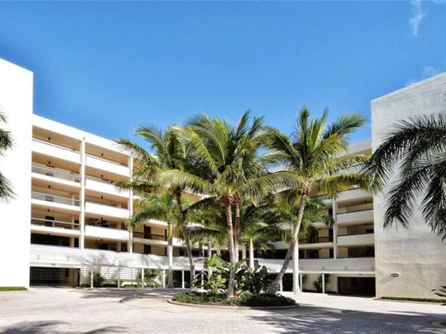 Condo for sale in Longboat Key, Florida