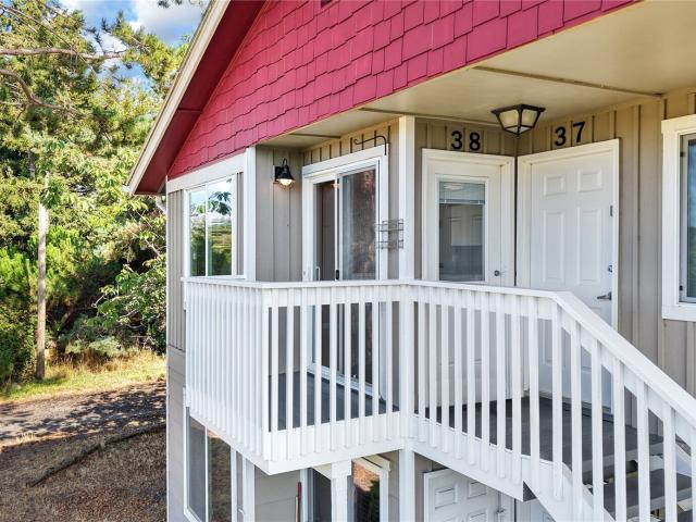 Condo for sale in Port Townsend, Washington