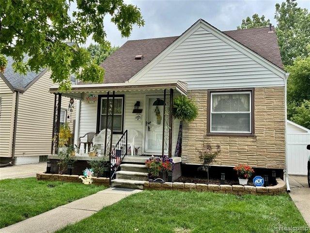 House for sale in Lincoln Park, Michigan