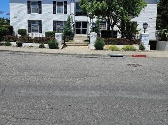Condo for sale in Mountain View, California