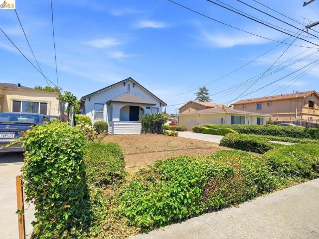 House for sale in Solano, California